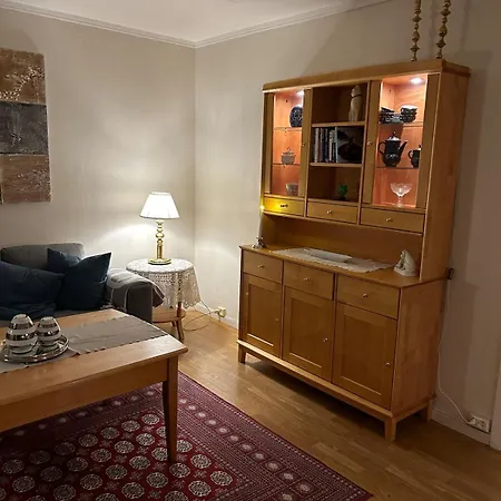 House Centrally Located In アパート キルケネス